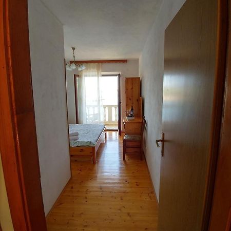 Adio Mare~Soba~ Apartman Pomena Kültér fotó